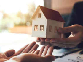 Comprar imóveis em leilão vale a pena Veja vantagens e riscos