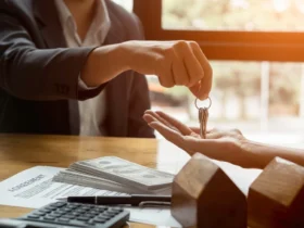 Imobiliária em Pradópolis, com a especialista Michele Salvino, ajudando você a encontrar o imóvel ideal