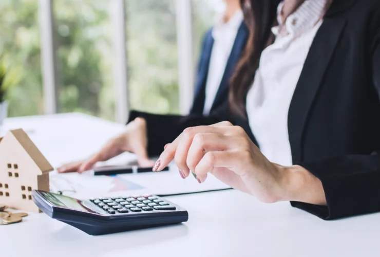 Como reduzir parcelas do financiamento imobiliário sem comprometer seu orçamento