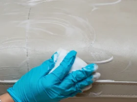 Como limpar sofá de couro dicas essenciais para todo tipo de couro