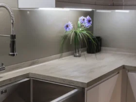 Descobrindo as 9 melhores pedras para bancada de cozinha que transformam seu ambiente