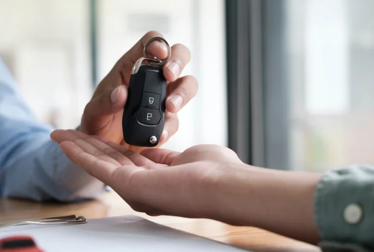 Modelo contrato de compra e venda de veículo usado à vista