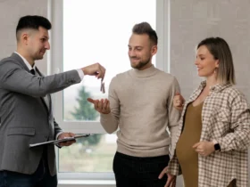 Quer virar corretor de imóveis Veja o que faz, onde estudar e como começar