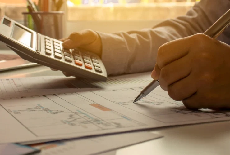 Como verificar dívidas antes de comprar um imóvel e evitar surpresas