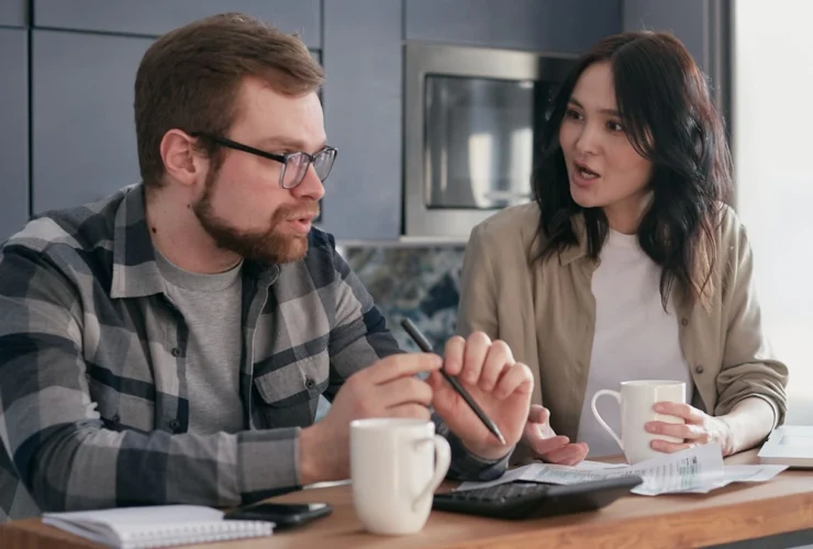 Comprando a parte do imóvel financiado do ex-marido com segurança